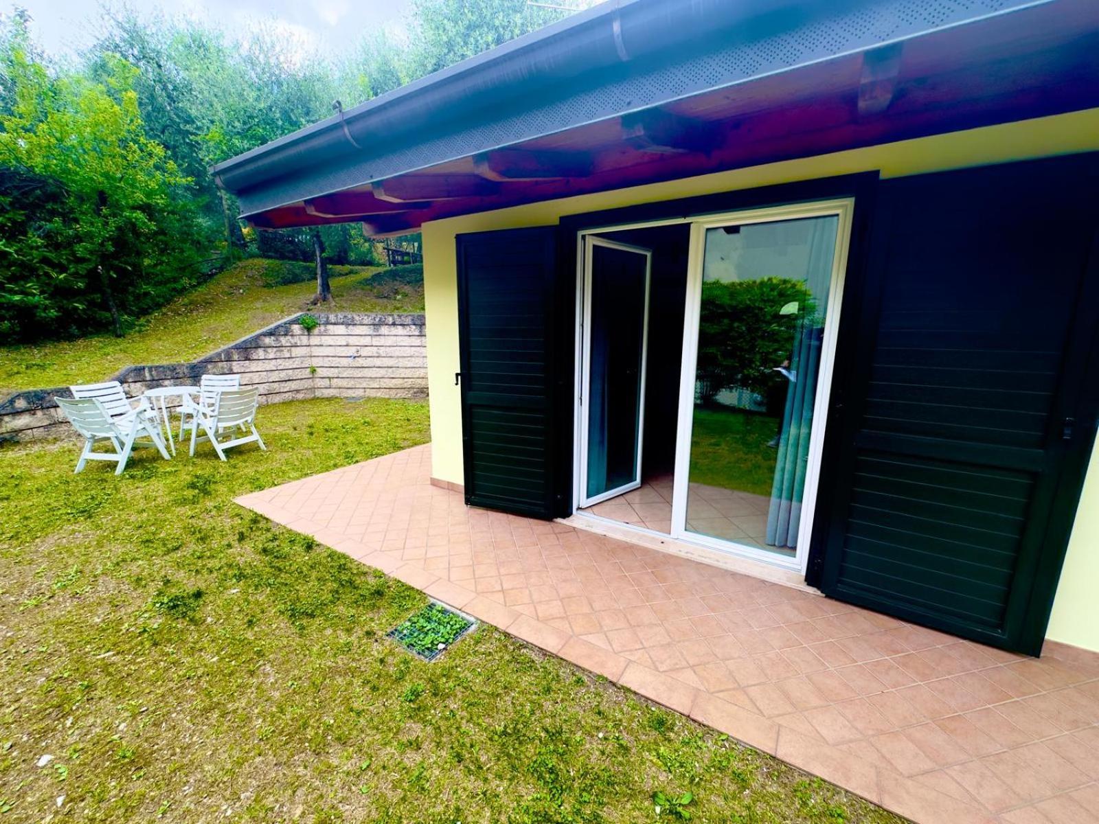 Hotel Casa Piantoni Limone sul Garda Exterior photo